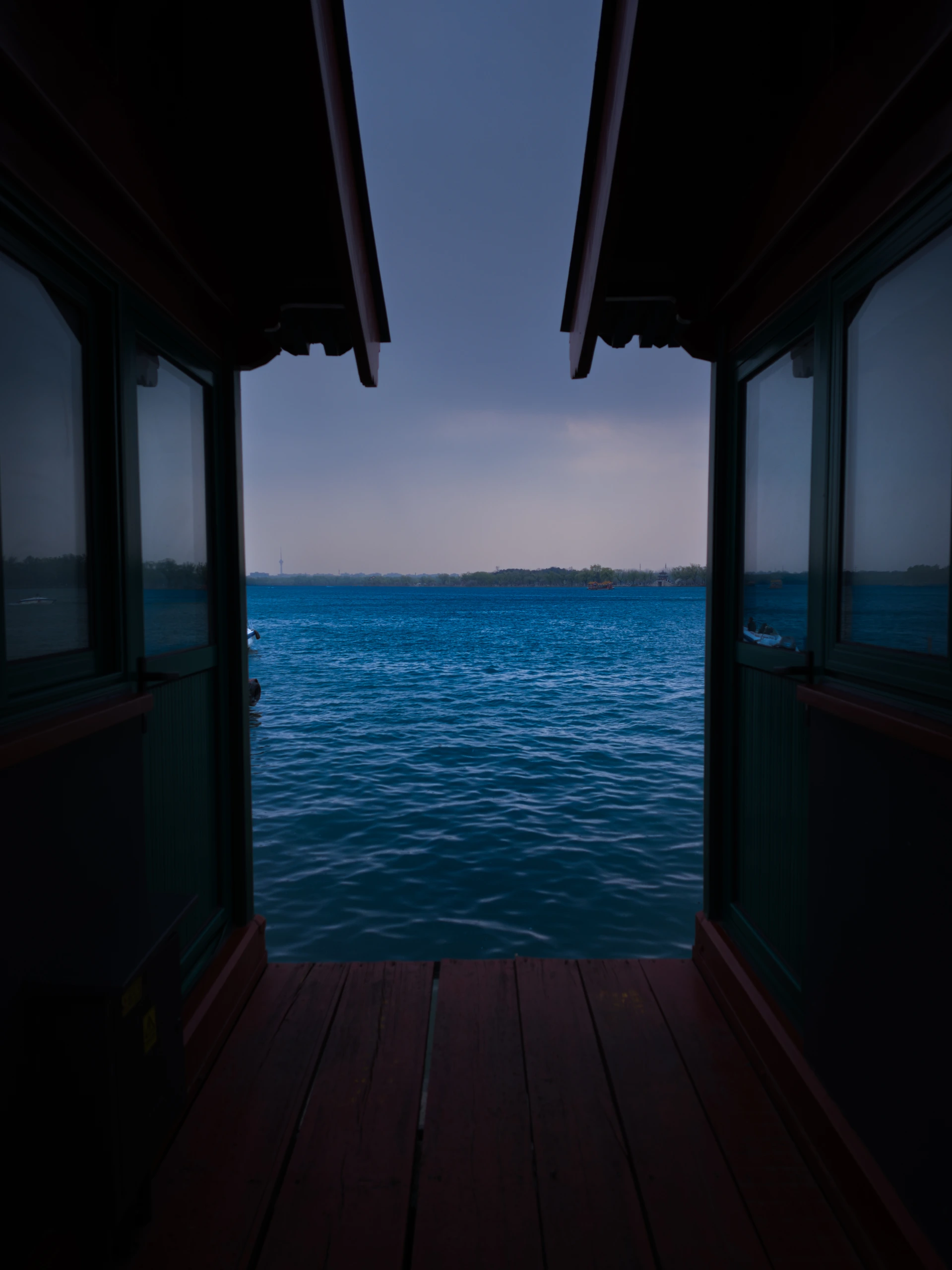 颐和园晨光风景